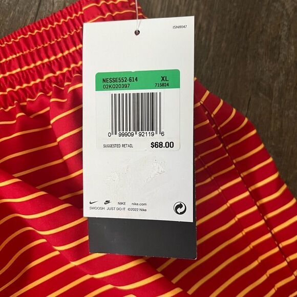 Nike 9" Stripe Breaker Swim Trunks- Size XL - Picture 4 of 6